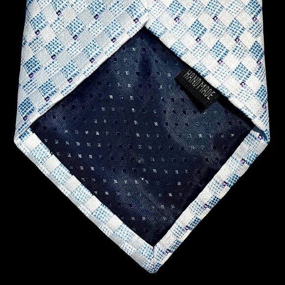 Kailong White & Light Blue Checkered Pattern 100% Silk Tie - Picture 4 of 5